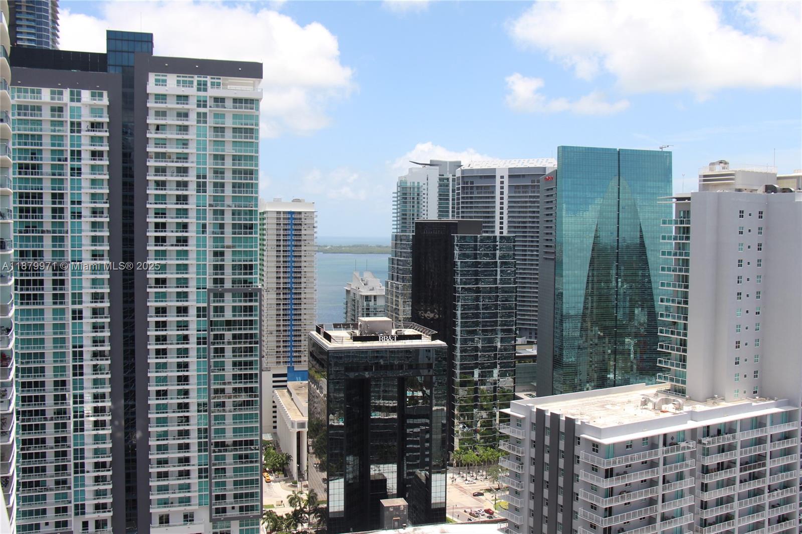 1111 SW 1st Ave Unit: 3715-N