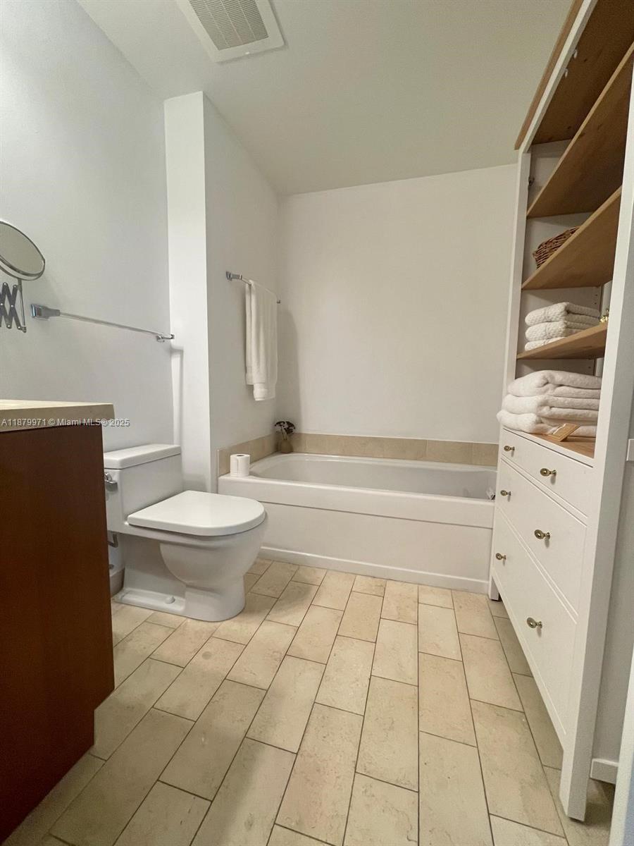 1111 SW 1st Ave Unit: 3715-N