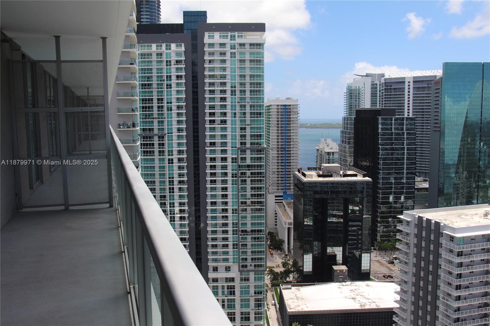 1111 SW 1st Ave Unit: 3715-N