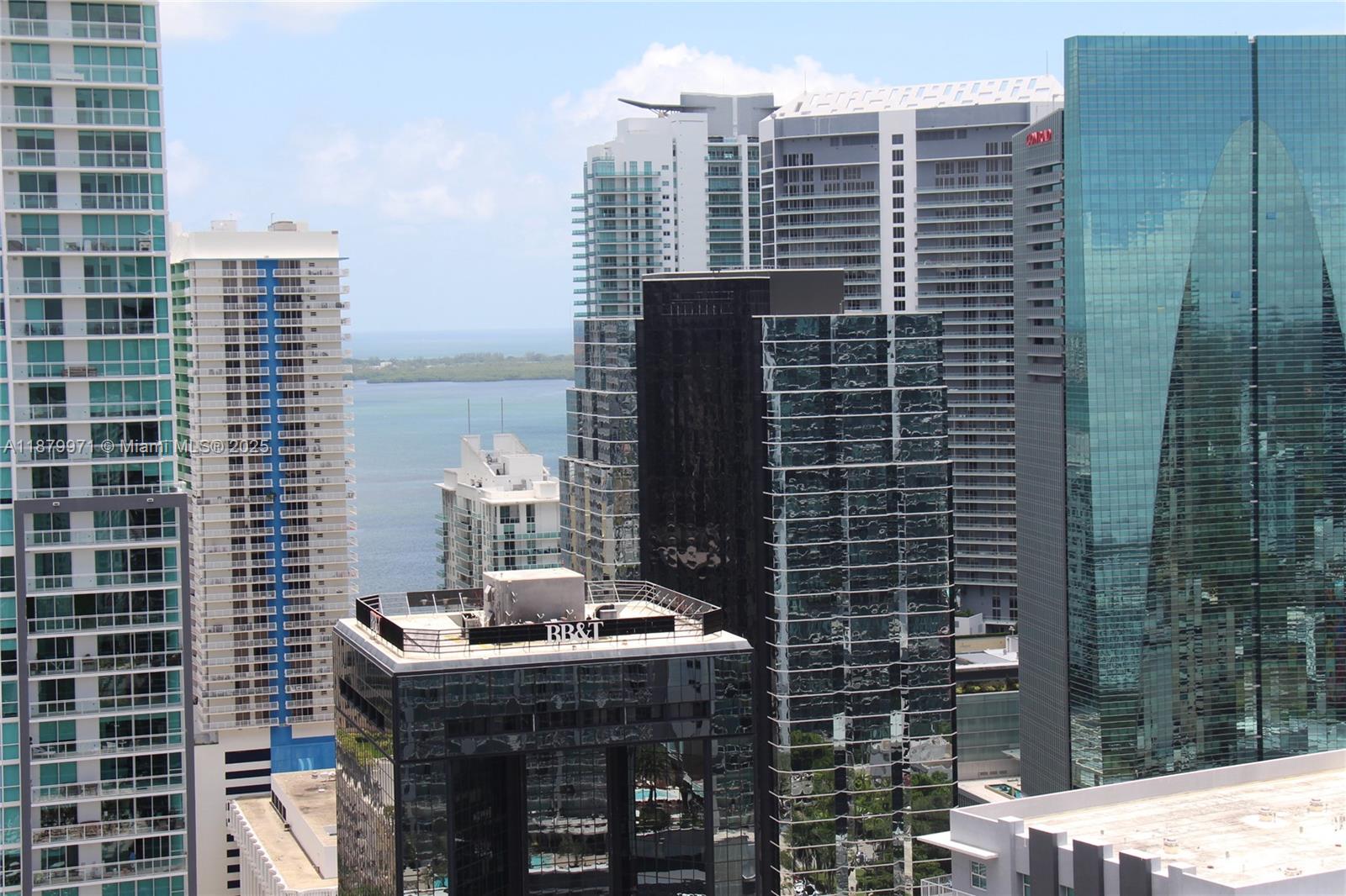 1111 SW 1st Ave Unit: 3715-N