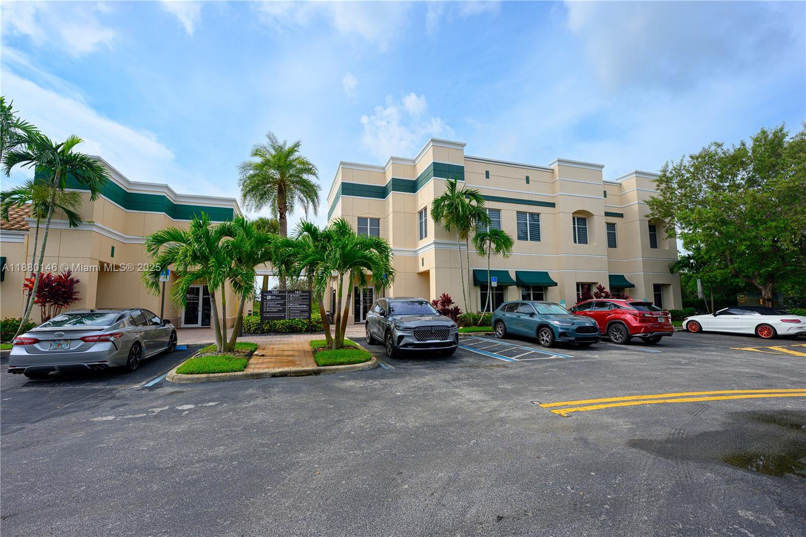 1911 NW 150th Ave # 201