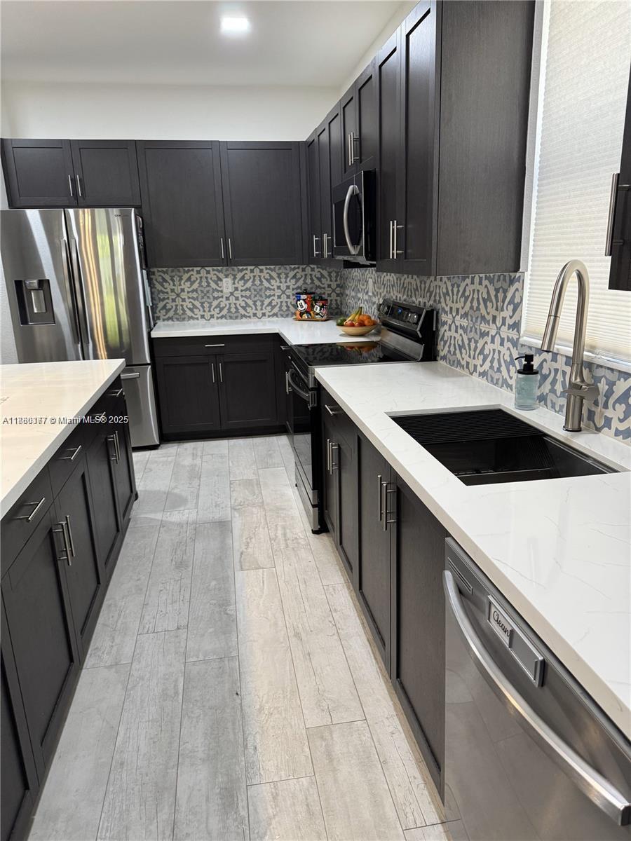 25083 SW 108th Ave # 25083