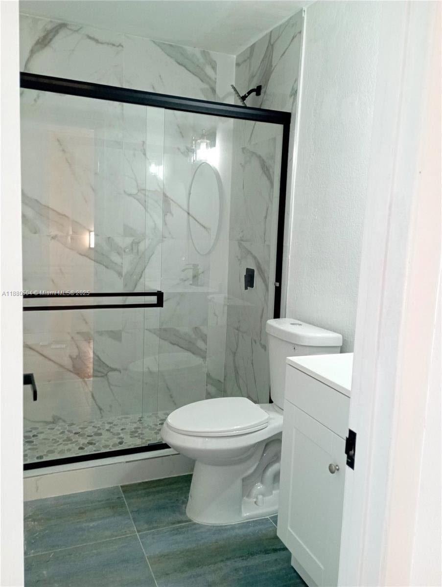 2531 W 60th Pl # 18 Unit: 101-18