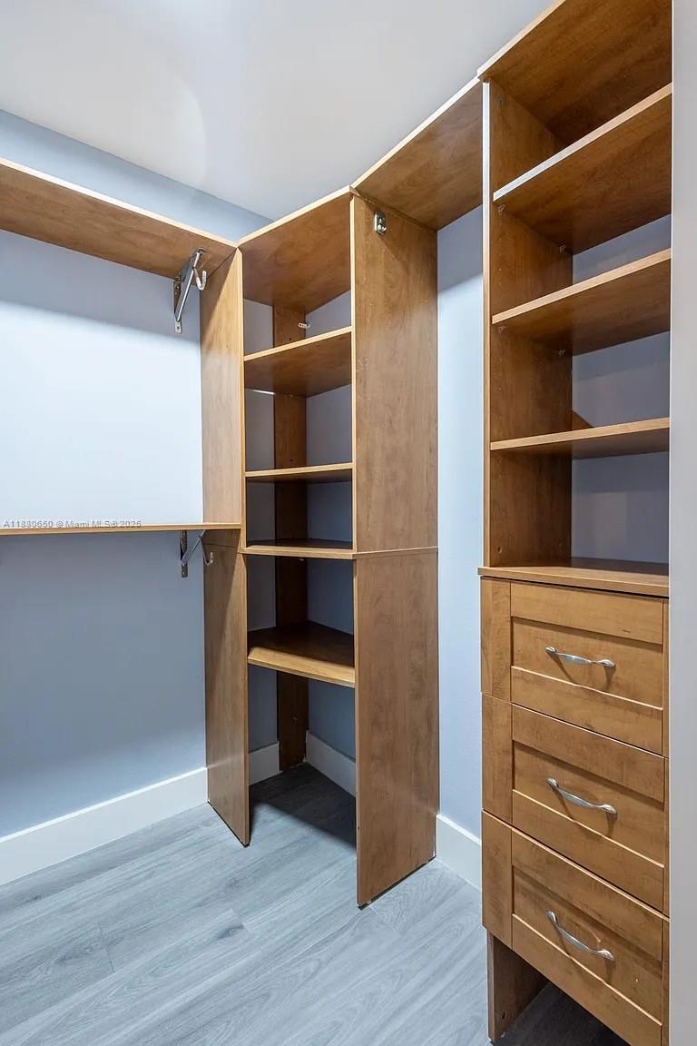 20350 W Country Club Dr # 4 Unit: PH24-4