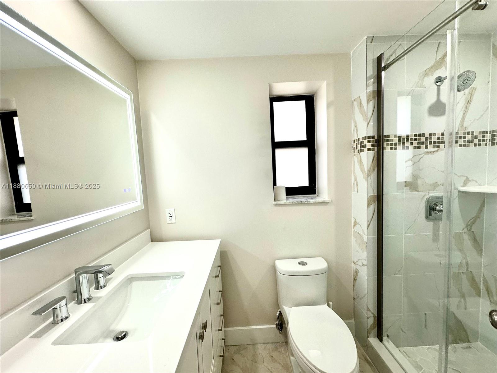 20350 W Country Club Dr # 4 Unit: PH24-4