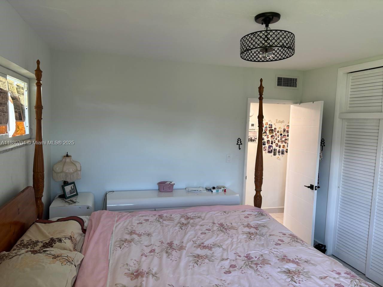 18706 NE 18th Ave # 206