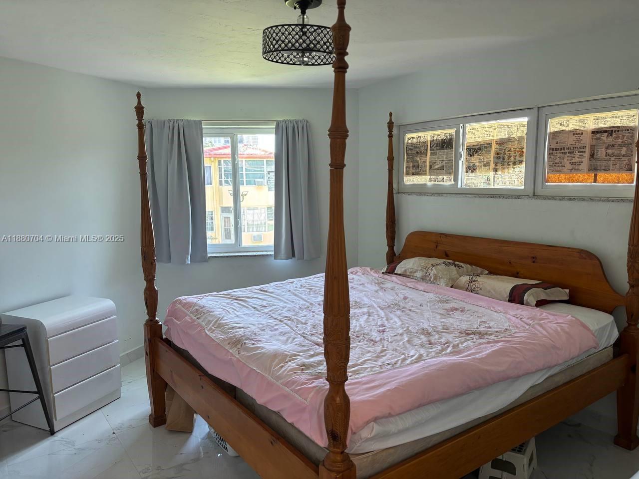 18706 NE 18th Ave # 206