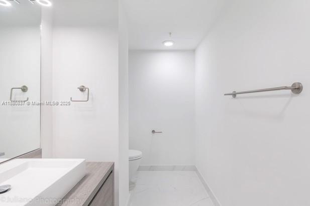 400 Sunny Isles Blvd # 1920