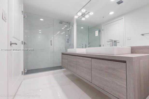 400 Sunny Isles Blvd # 1920