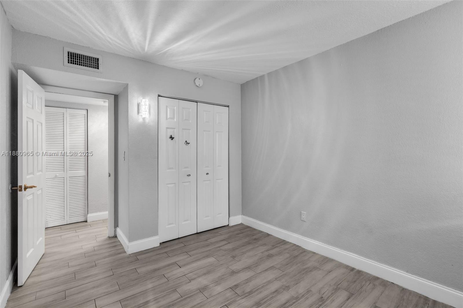 1885 W 56th St # 110