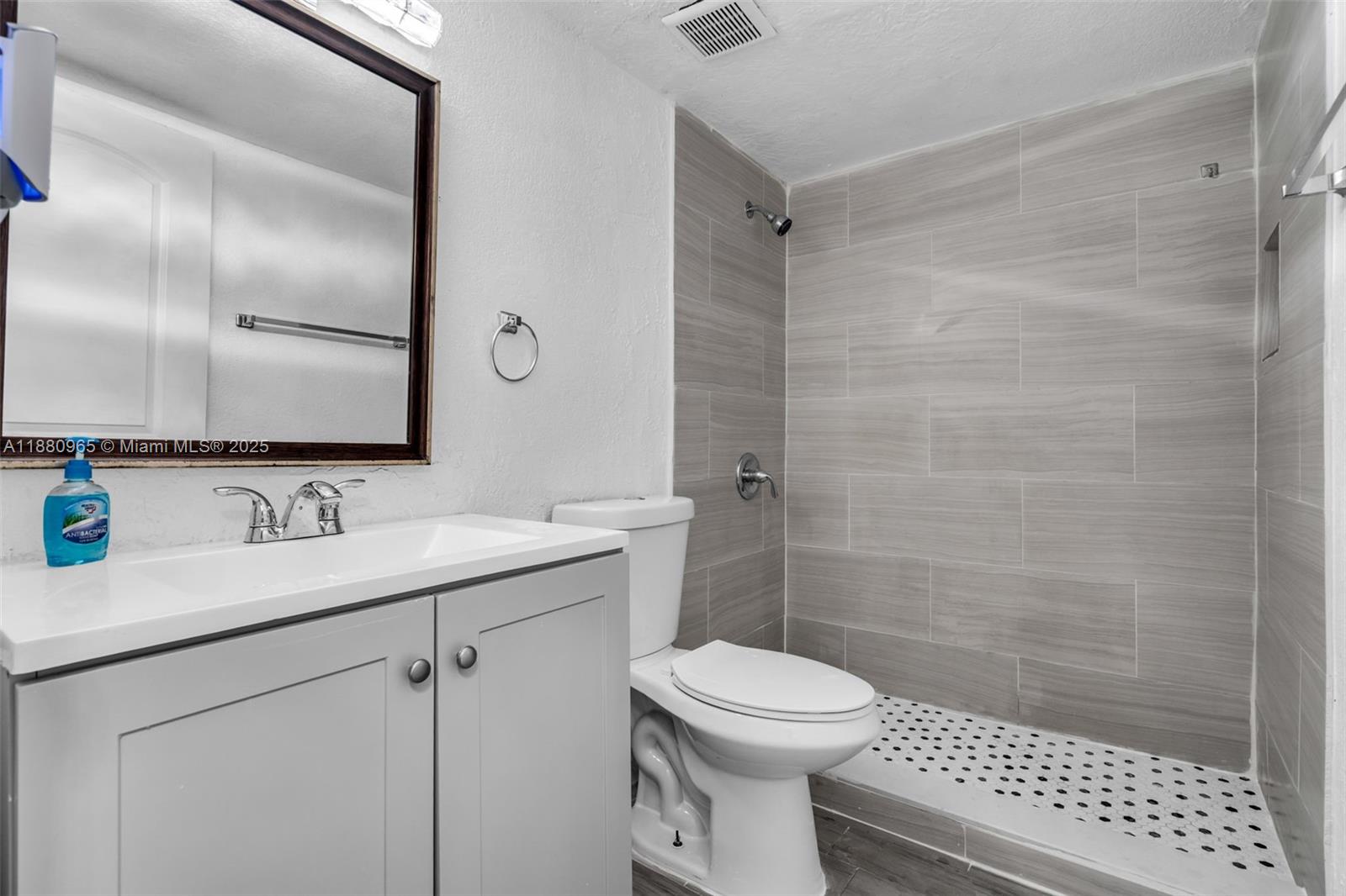 1885 W 56th St # 110