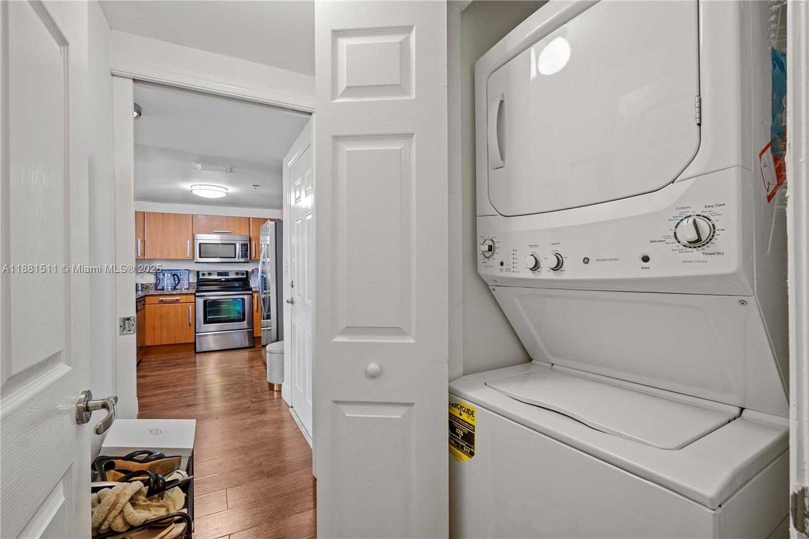 6362 Collins Ave # 404