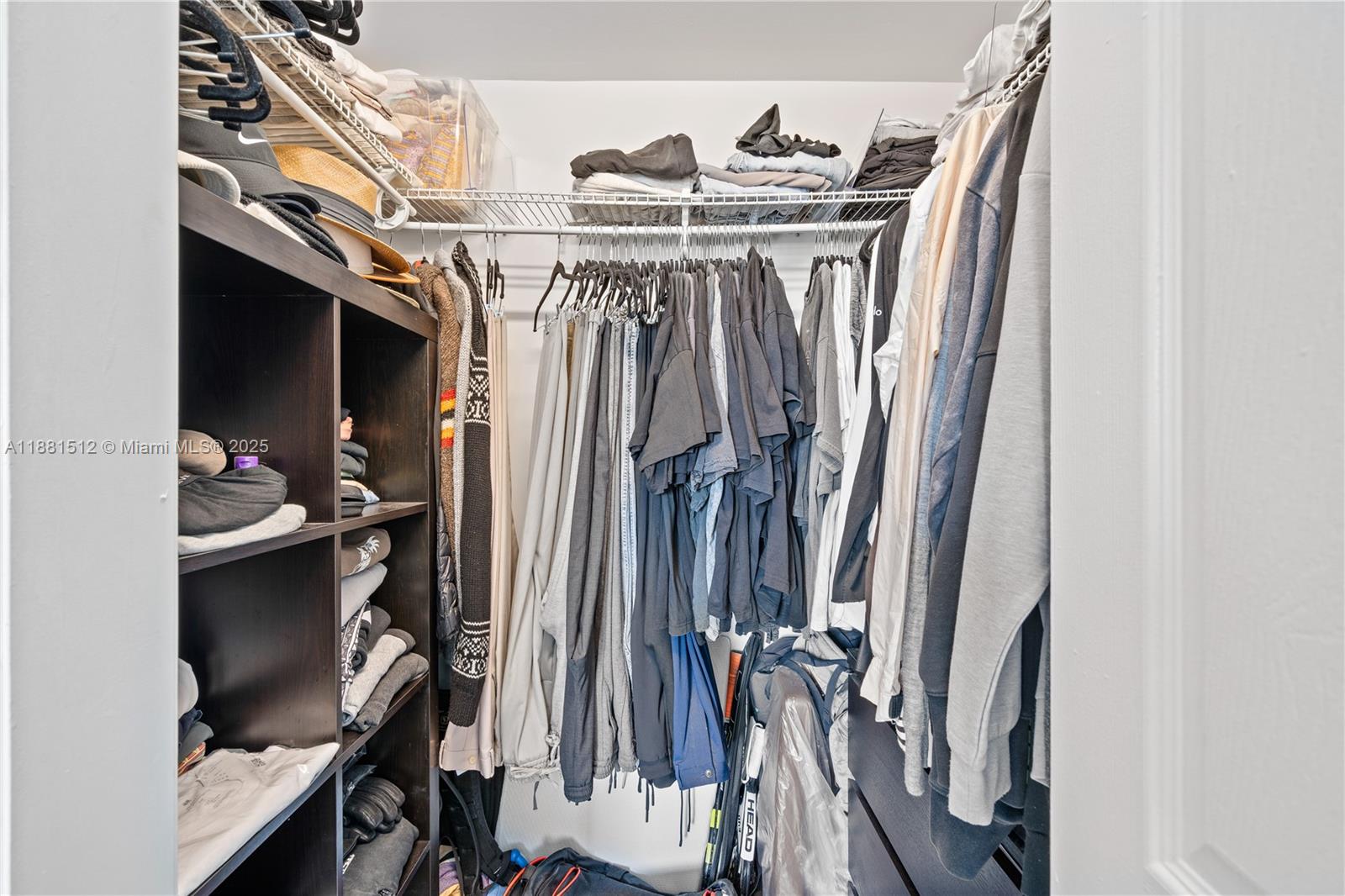 6362 Collins Ave # 412