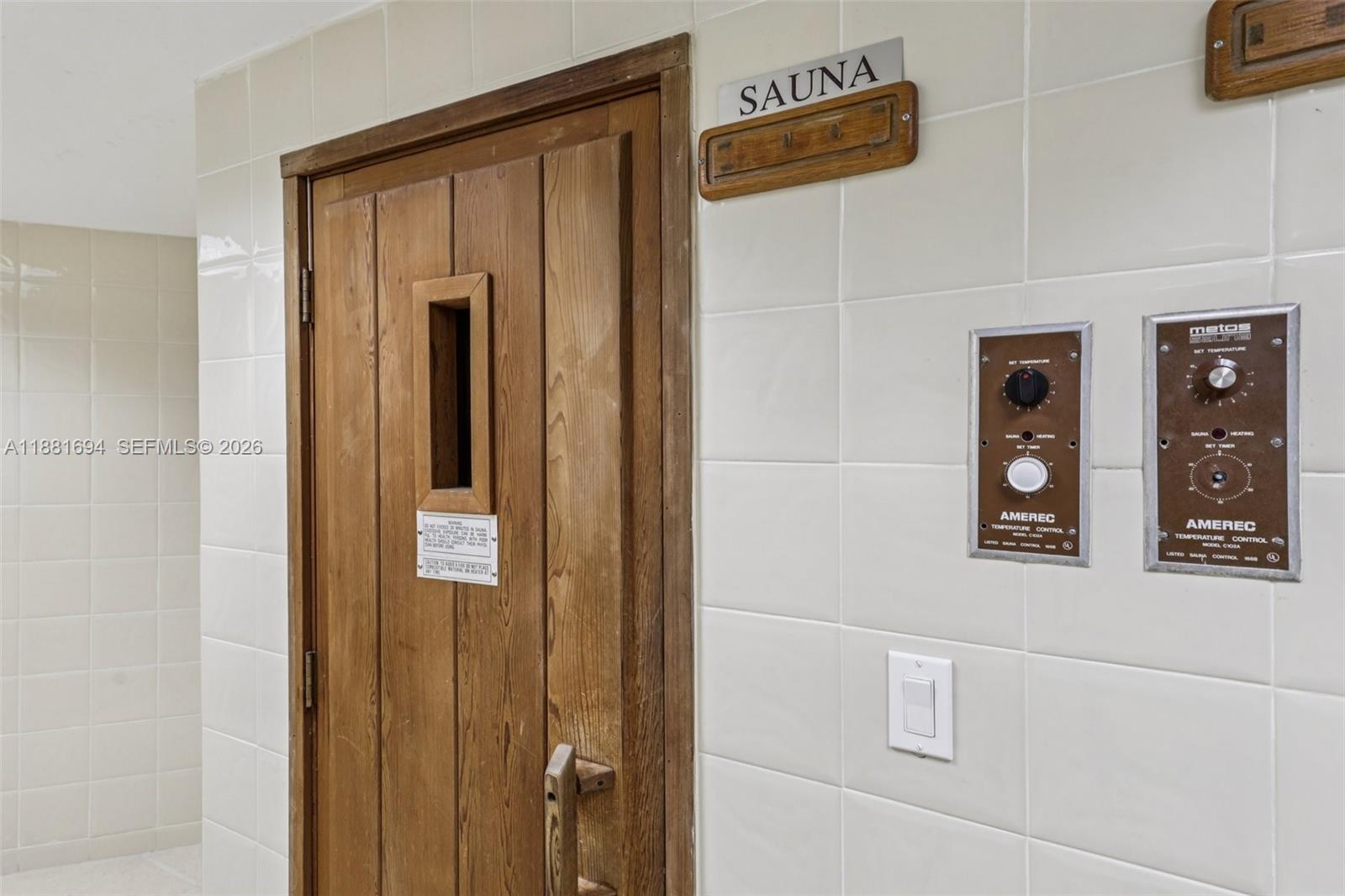 20191 E Country Club Dr # 1102