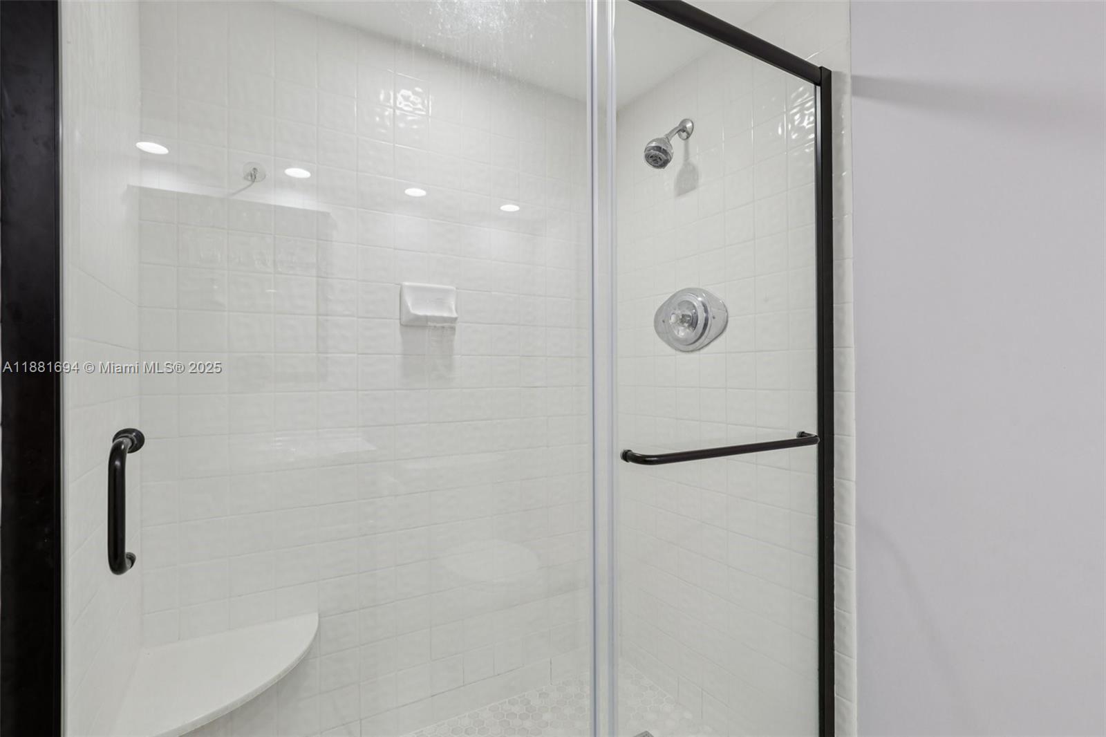 20191 E Country Club Dr # 1102