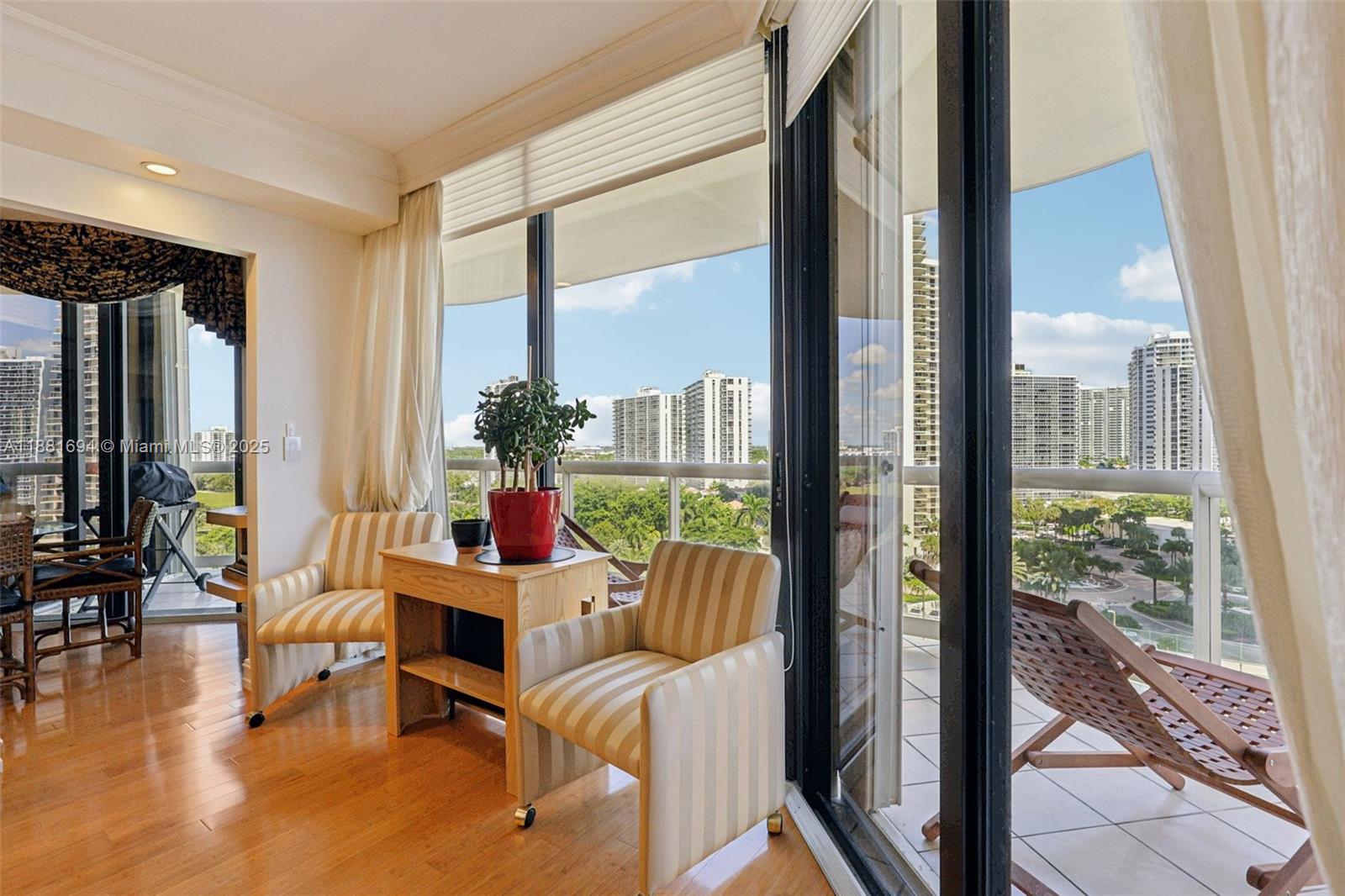 20191 E Country Club Dr # 1102