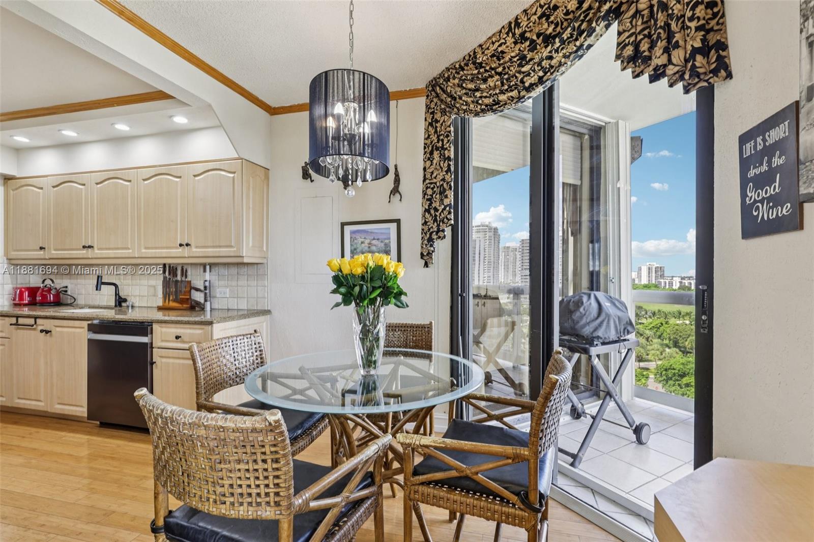 20191 E Country Club Dr # 1102