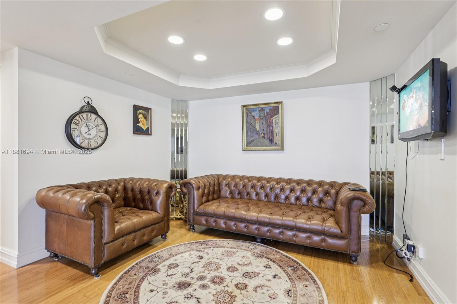 20191 E Country Club Dr # 1102