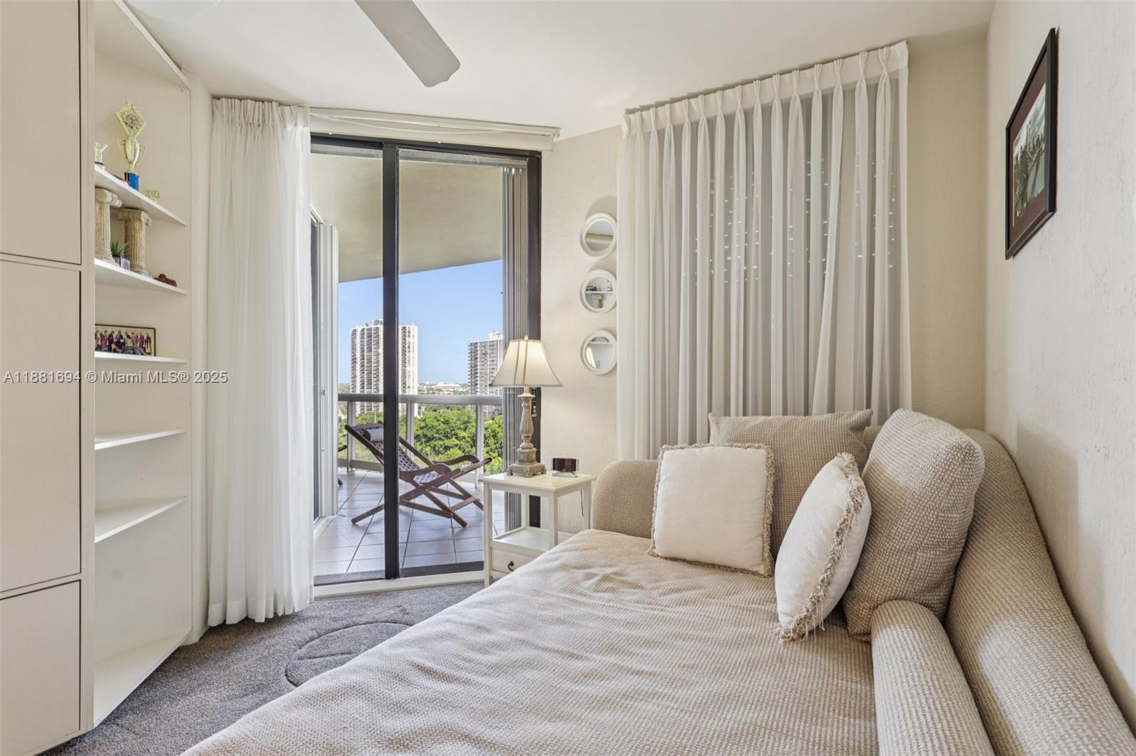 20191 E Country Club Dr # 1102