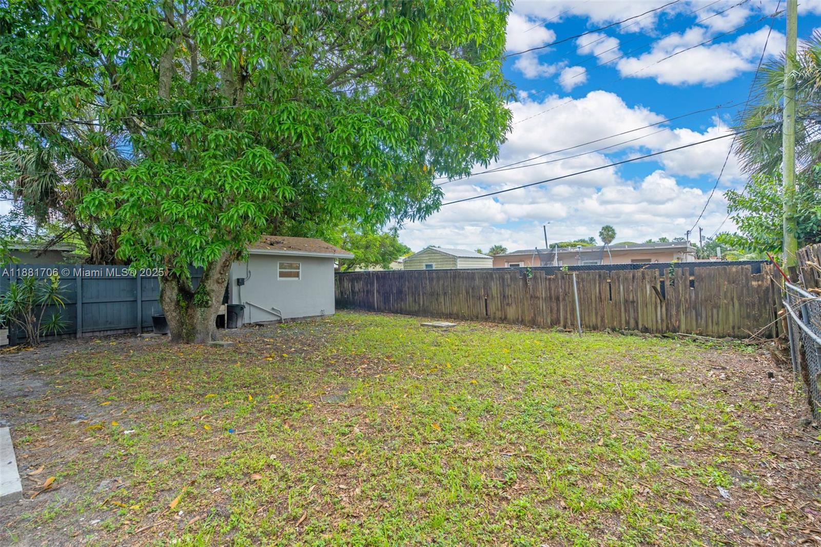 3380 NW 8th Pl