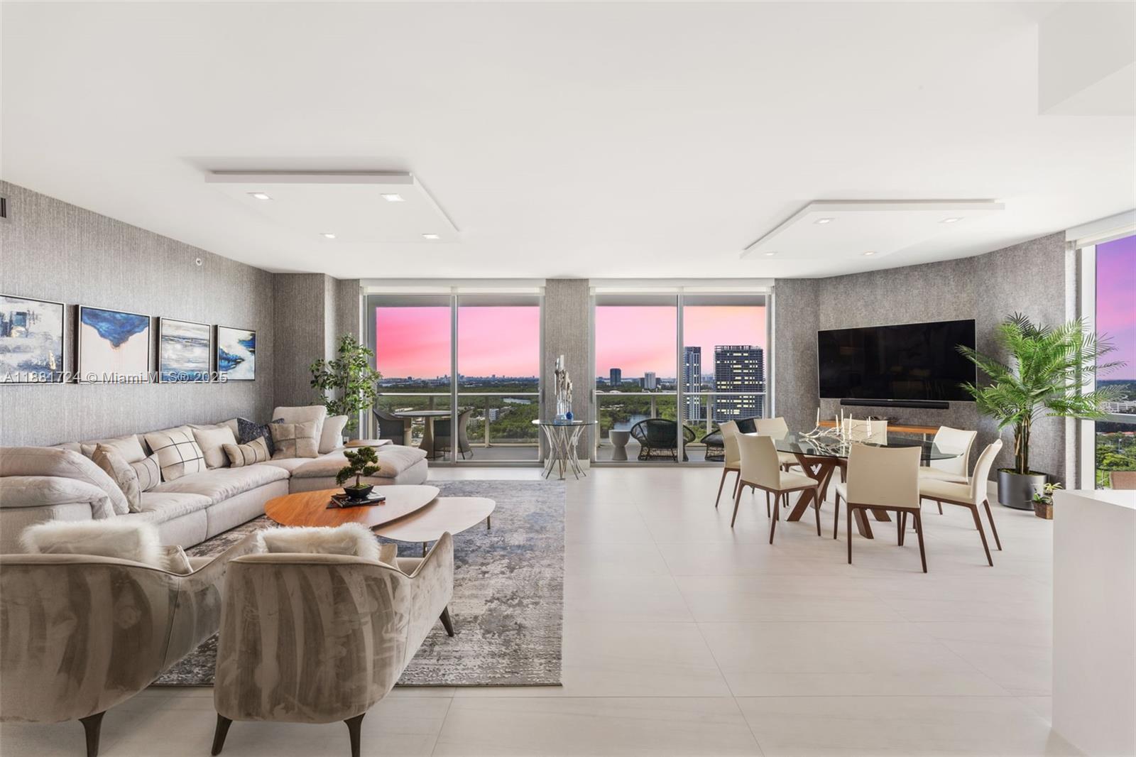 17111 Biscayne Blvd # 2202