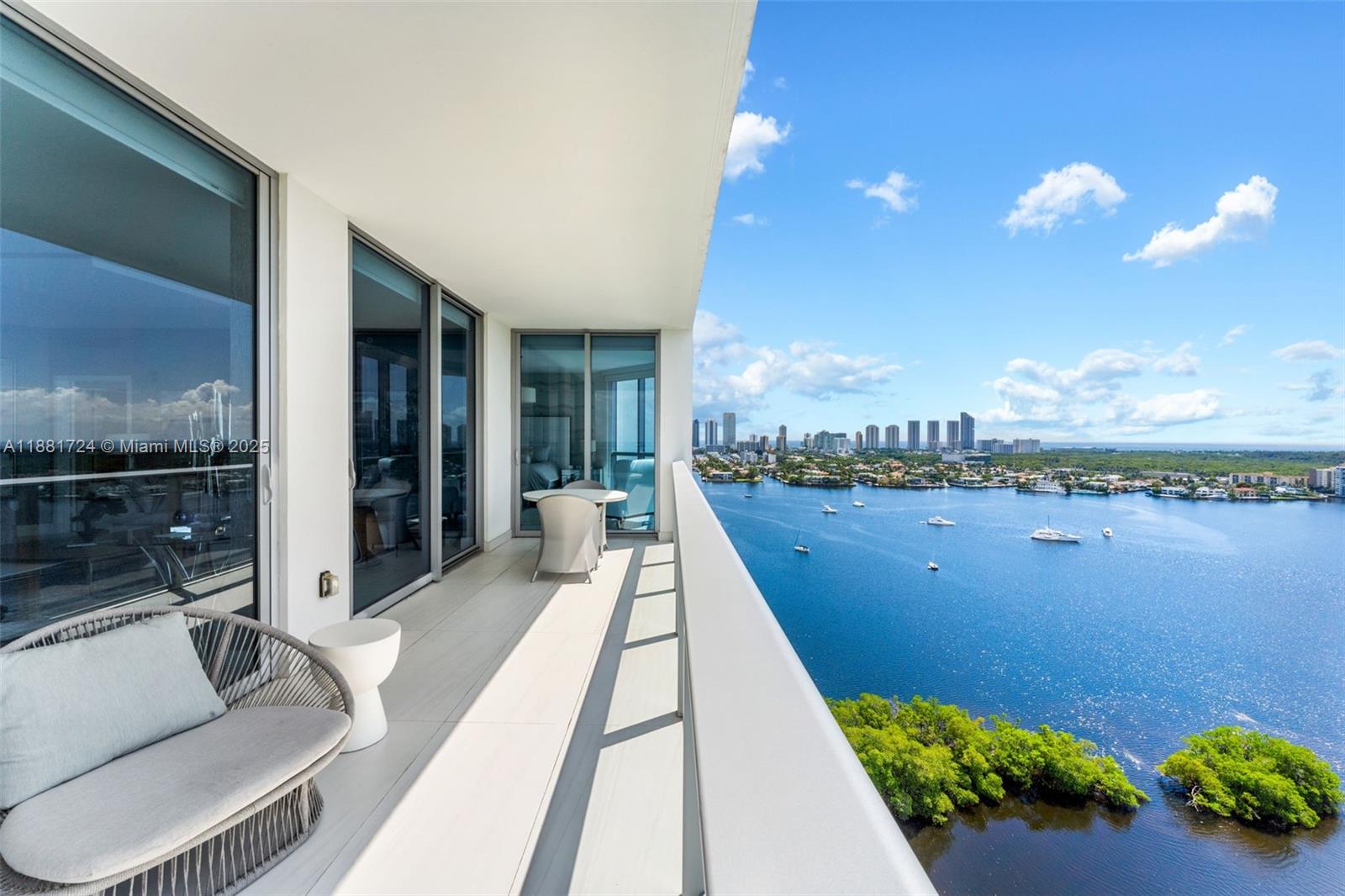 17111 Biscayne Blvd # 2202