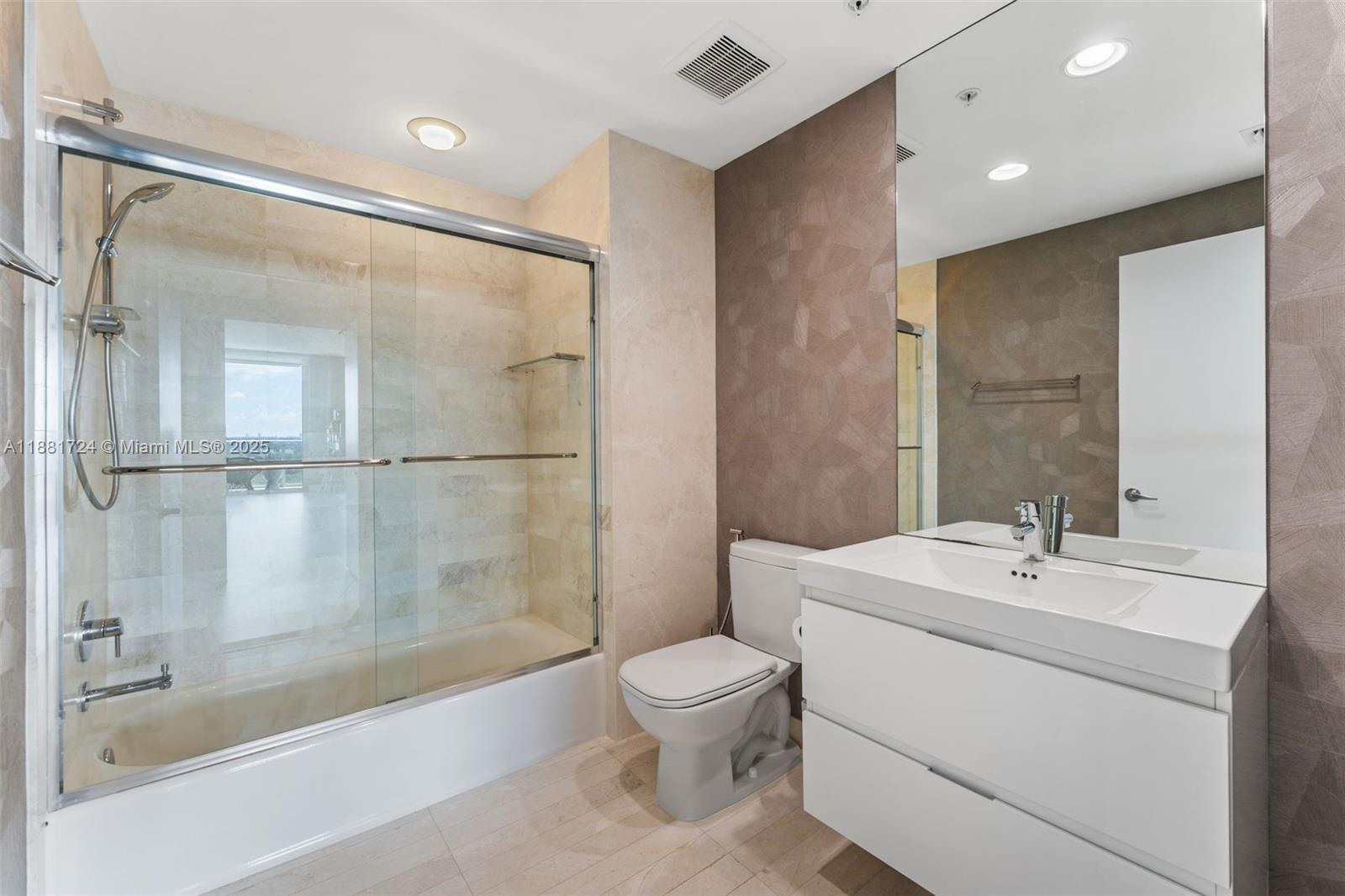 17111 Biscayne Blvd # 2202