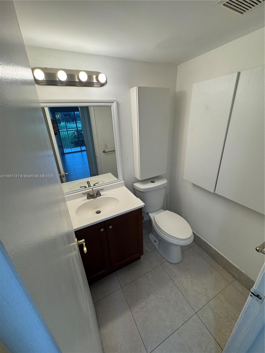 13450 SW 3rd St # 203D