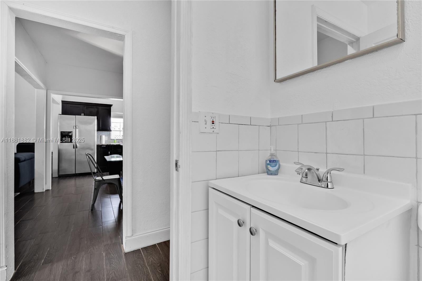 2315 SW 17th St.