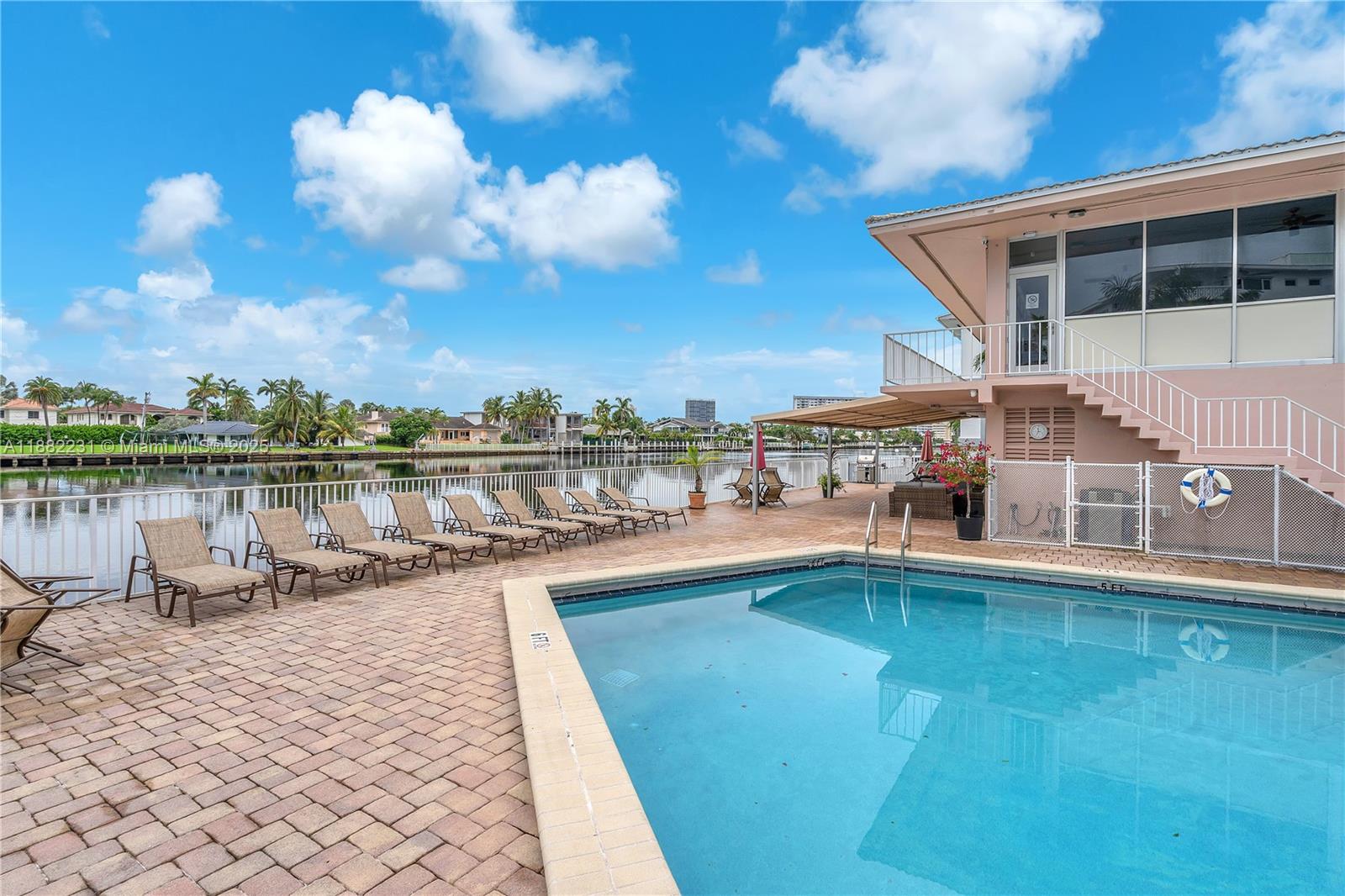 3161 S Ocean Dr # 802