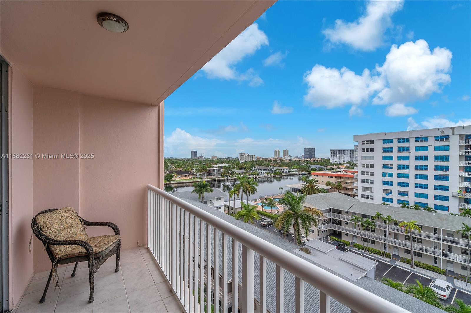 3161 S Ocean Dr # 802