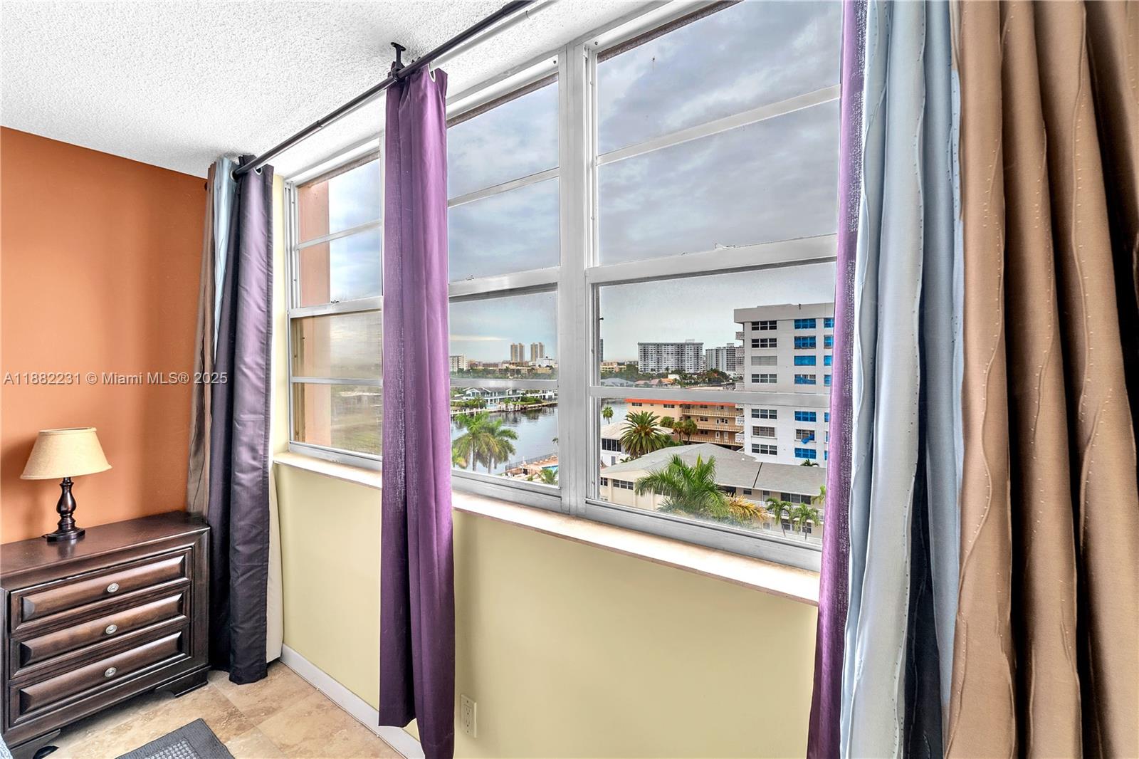 3161 S Ocean Dr # 802