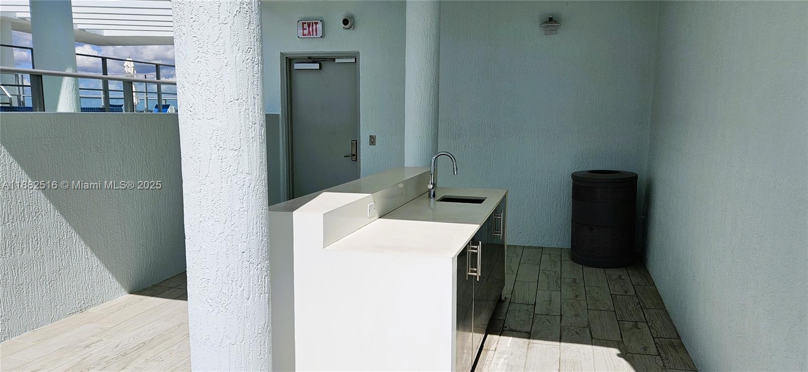 1600 SW 1st Ave # 1106