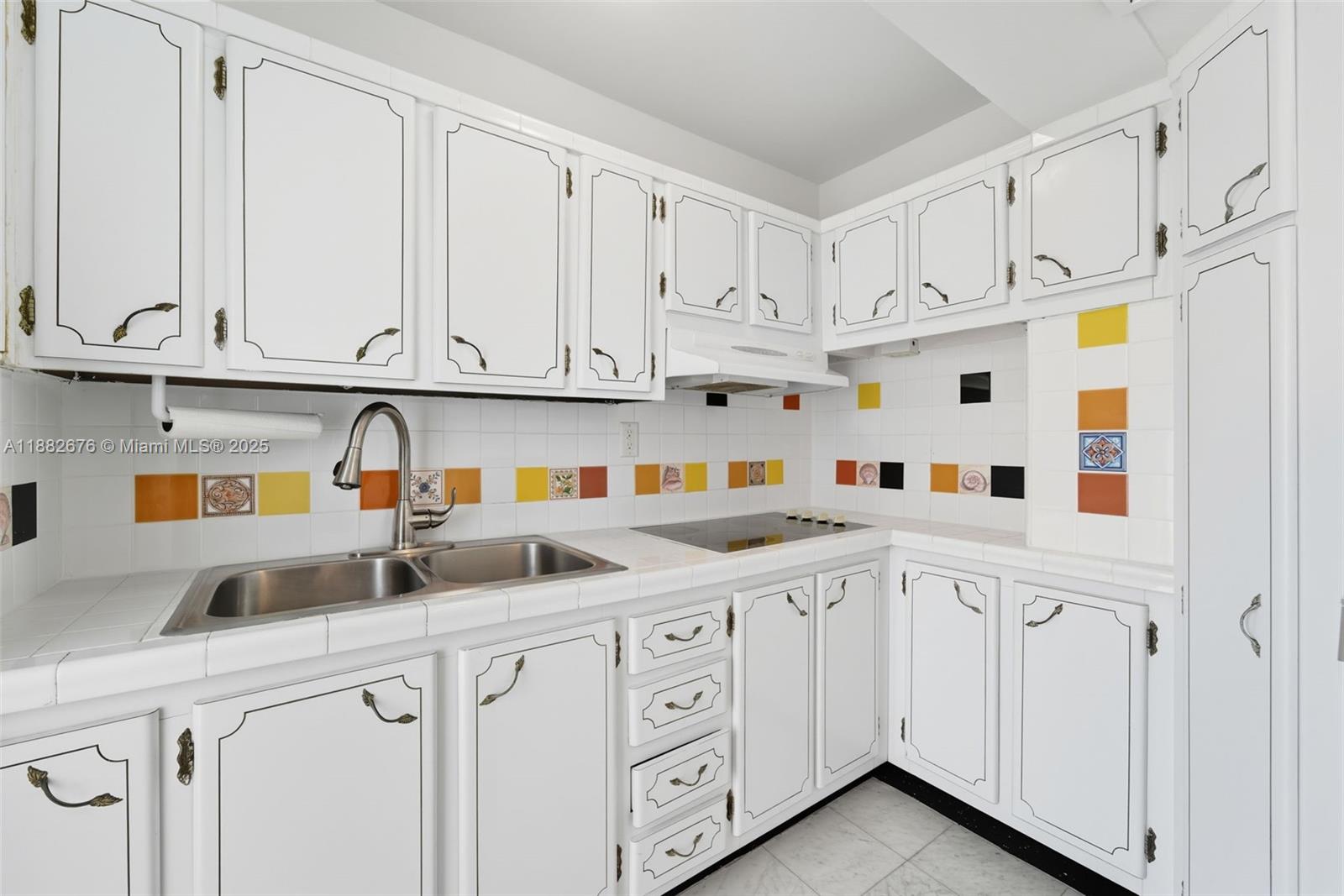 1662 Lincoln Ct # 504