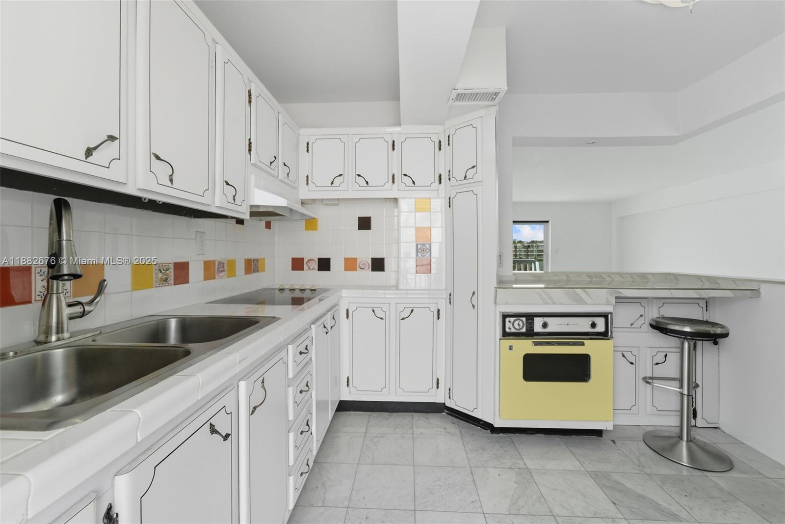 1662 Lincoln Ct # 504