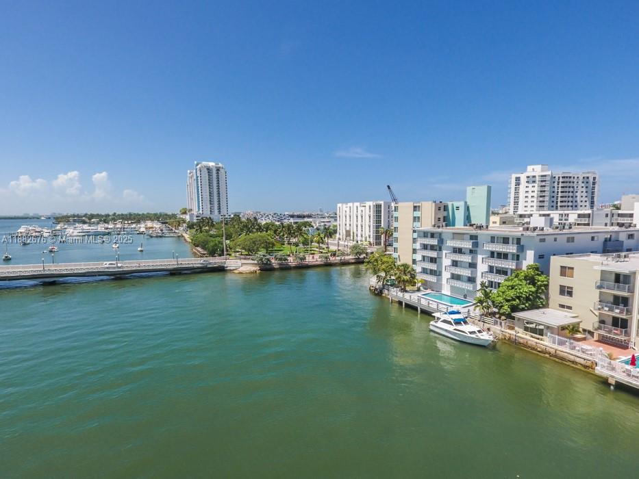 1662 Lincoln Ct # 504