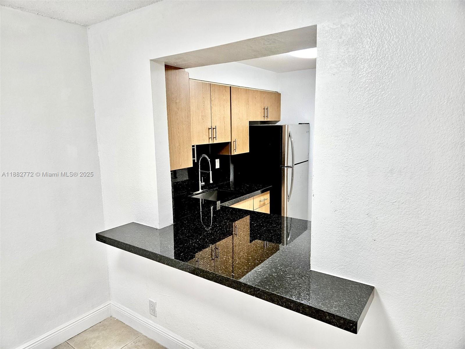 5201 Geneva Way # 201, Doral Unit: 201