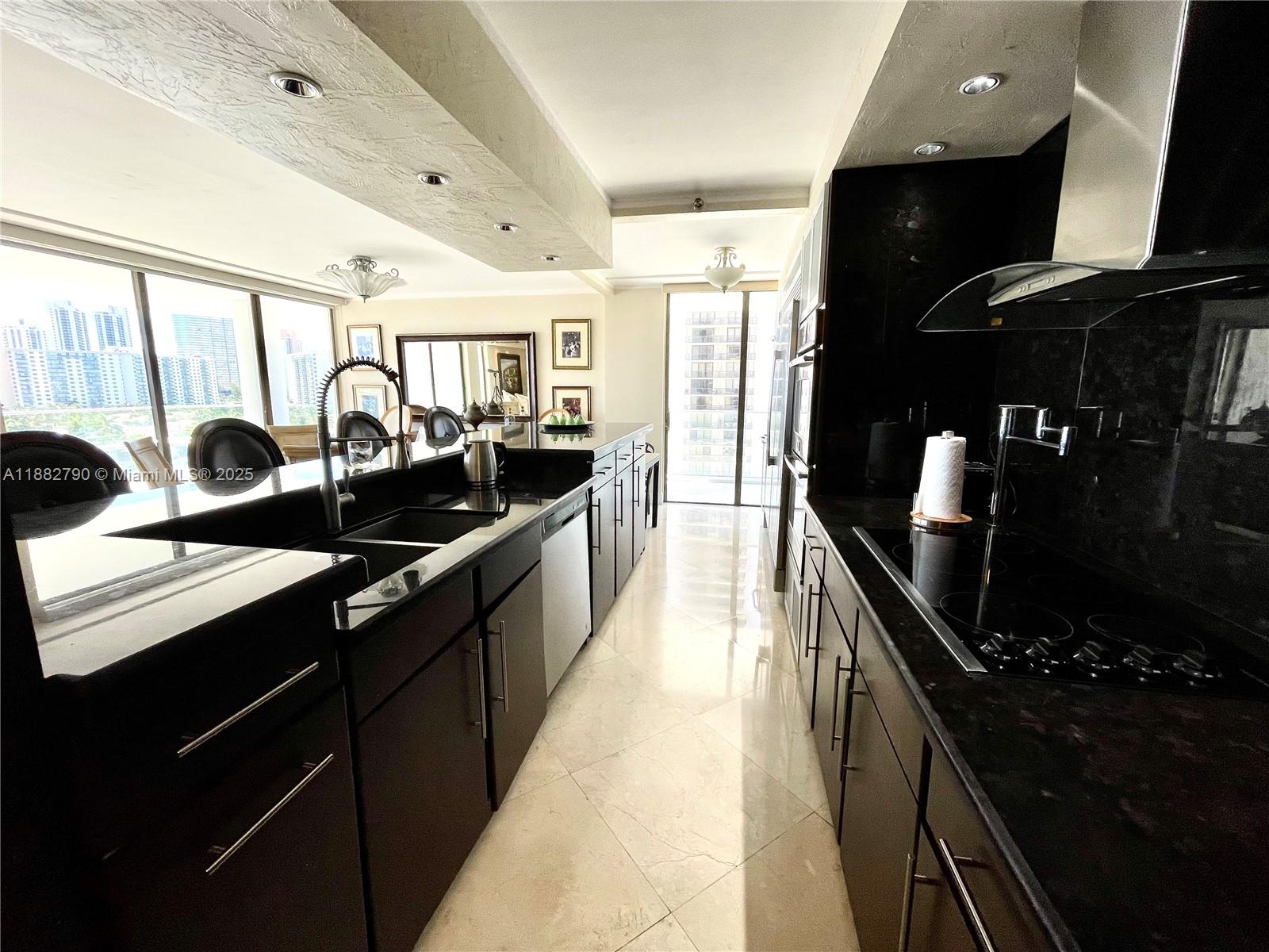 19707 Turnberry Way # 10E