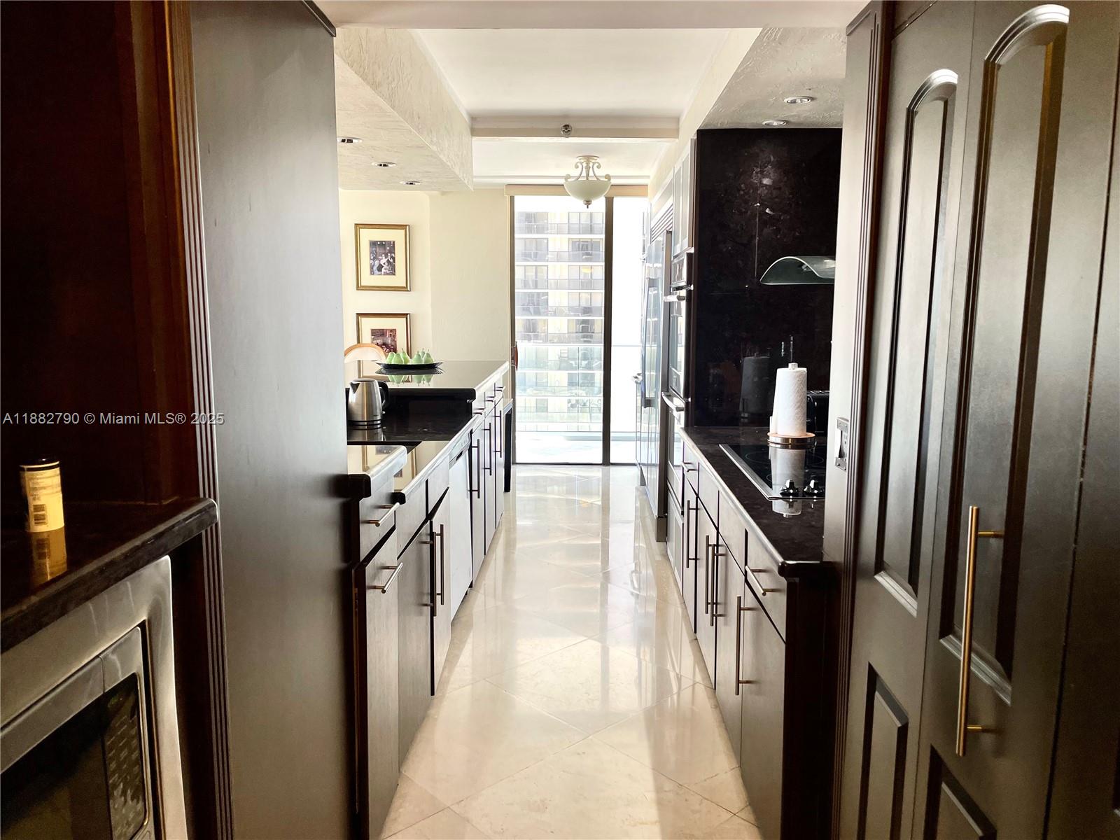 19707 Turnberry Way # 10E