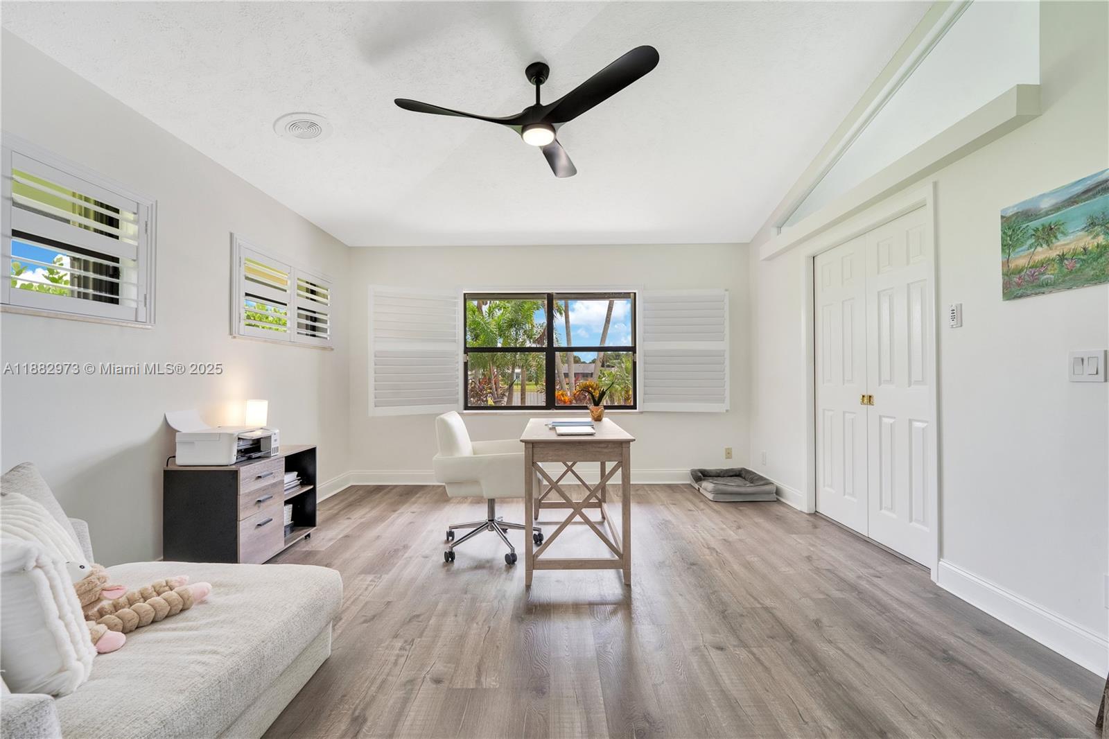 7104 SE Bunker Hill Dr