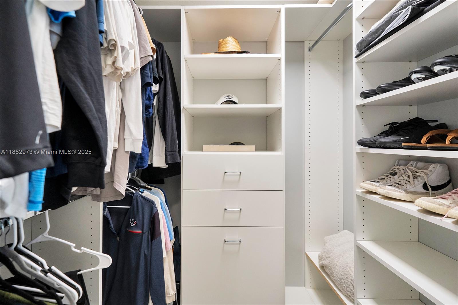 7104 SE Bunker Hill Dr