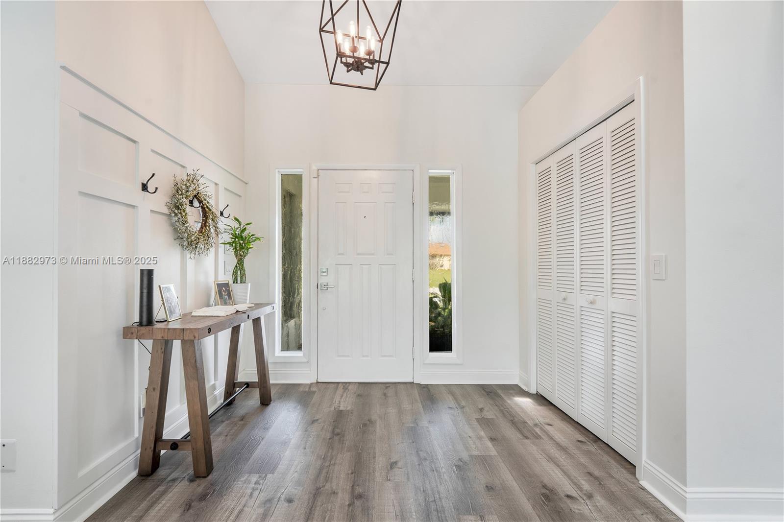 7104 SE Bunker Hill Dr