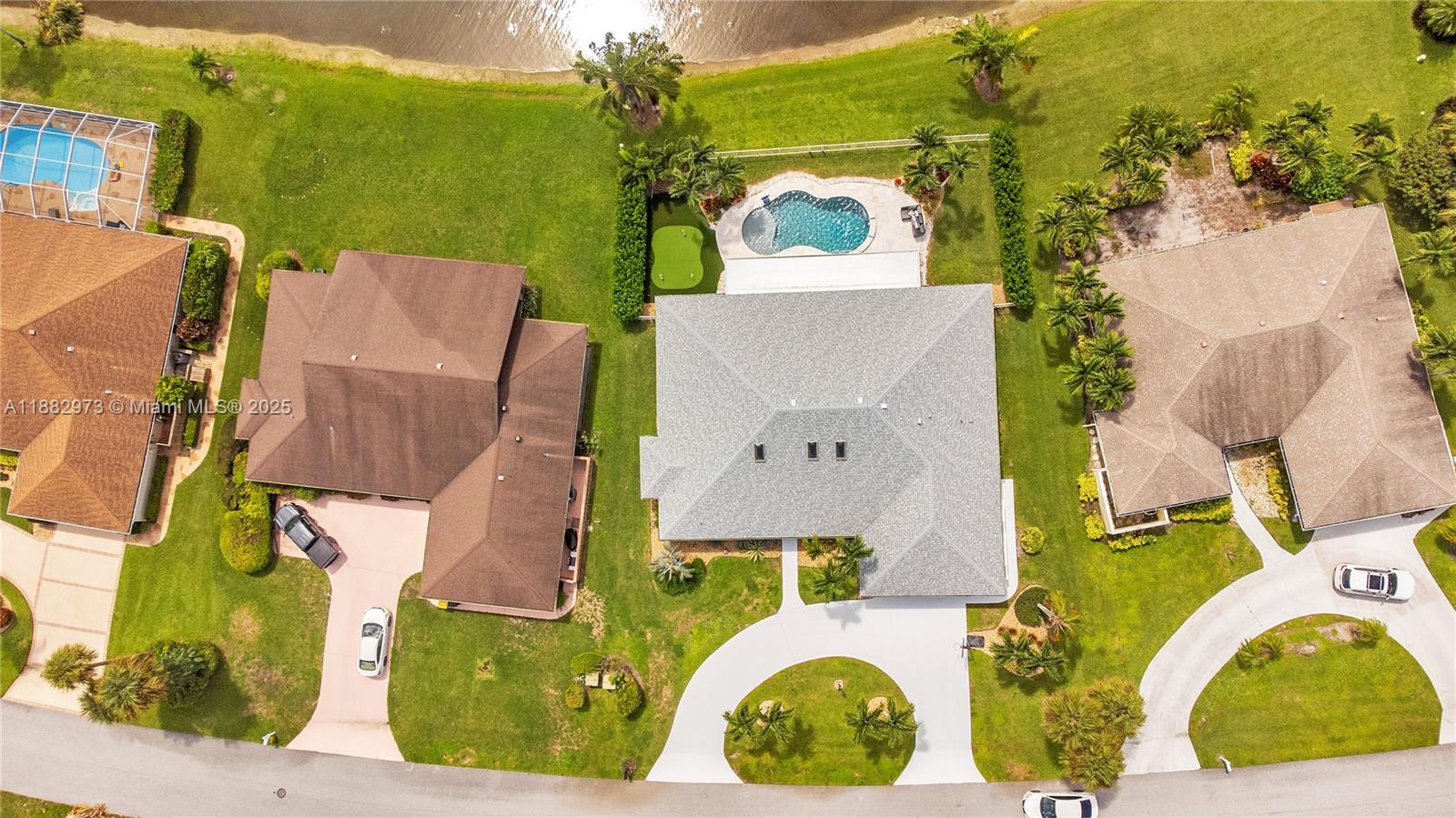 7104 SE Bunker Hill Dr