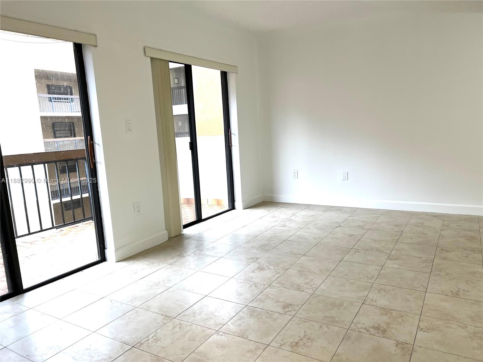 5249 NW 7th St # 303