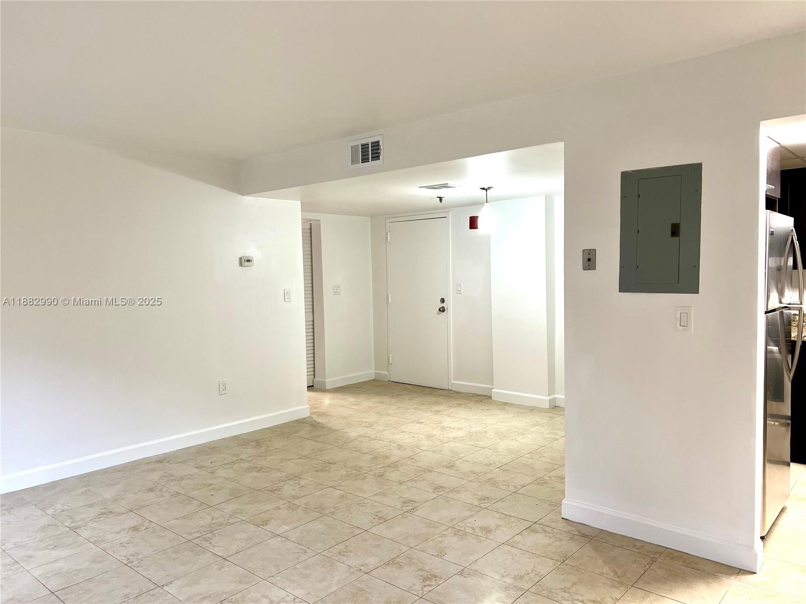 5249 NW 7th St # 303