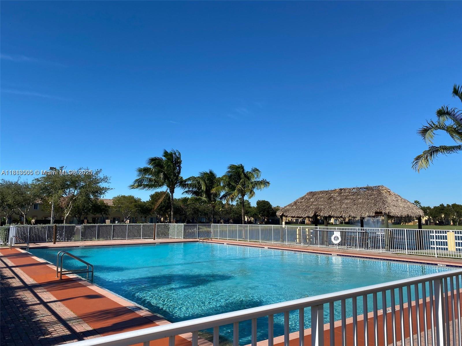 1536 SE 25th St # 202