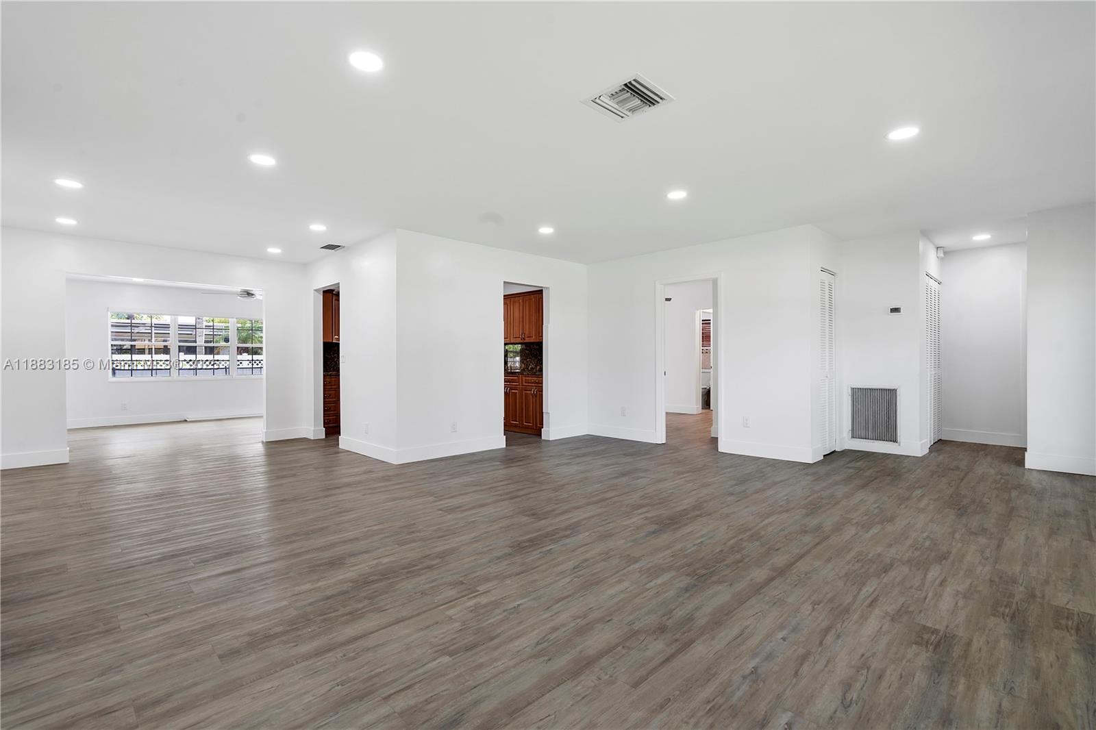 11240 Sheridan St # 11240