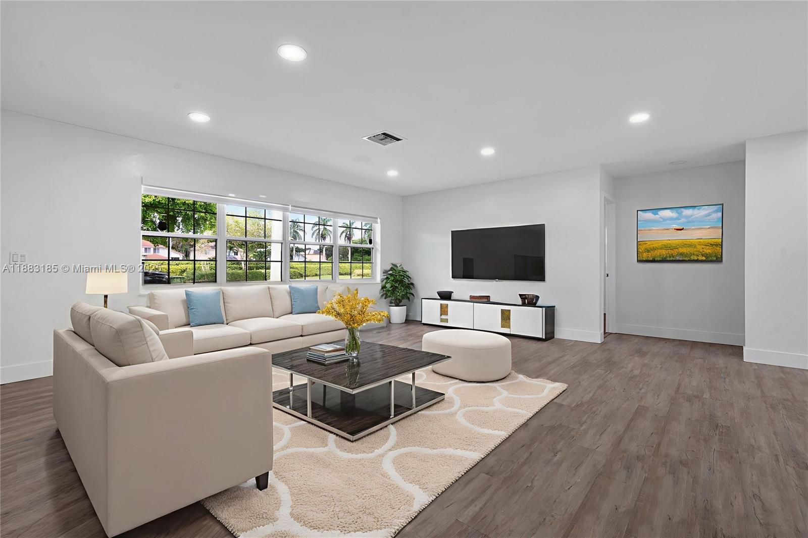 11240 Sheridan St # 11240