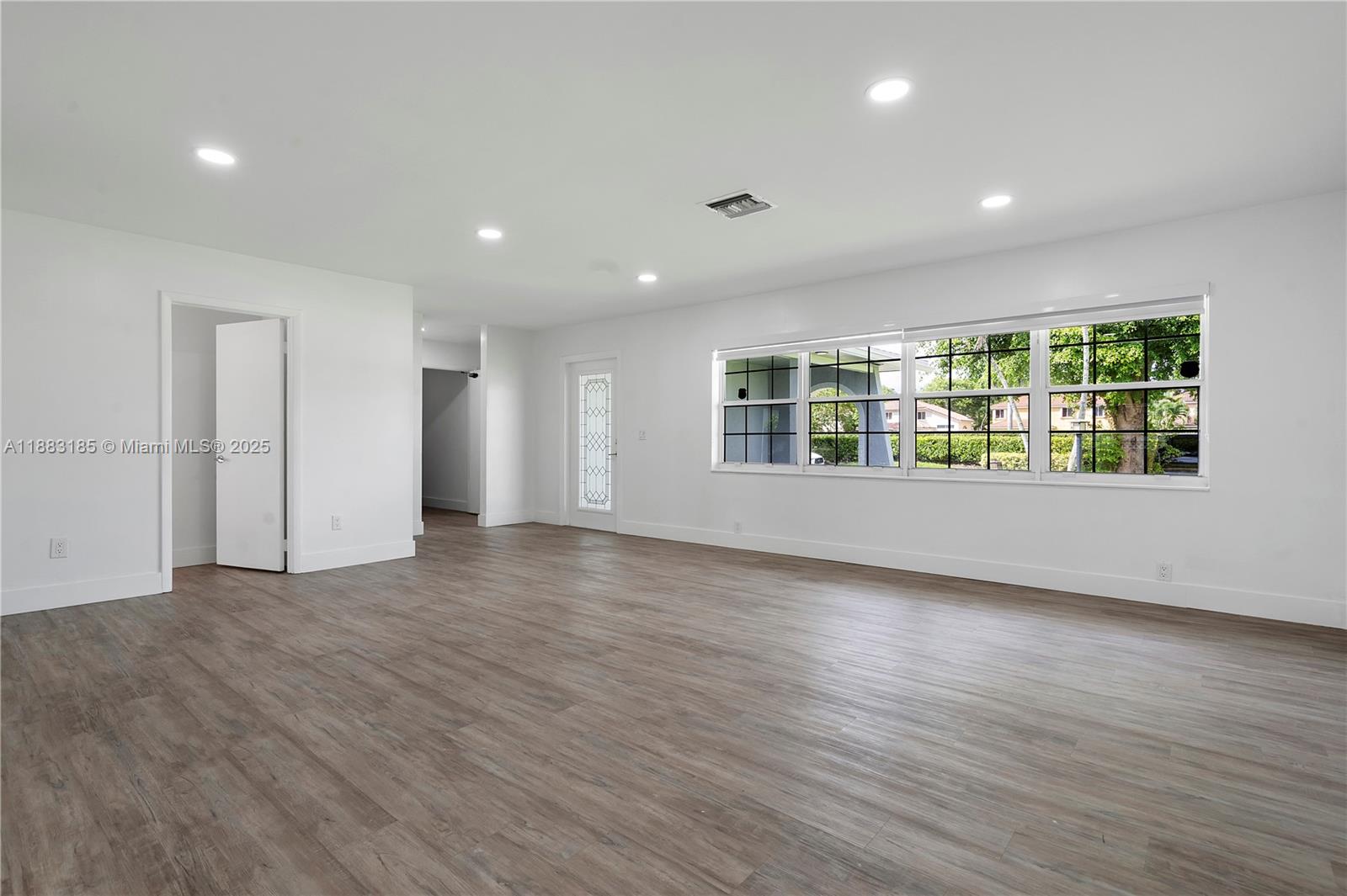 11240 Sheridan St # 11240