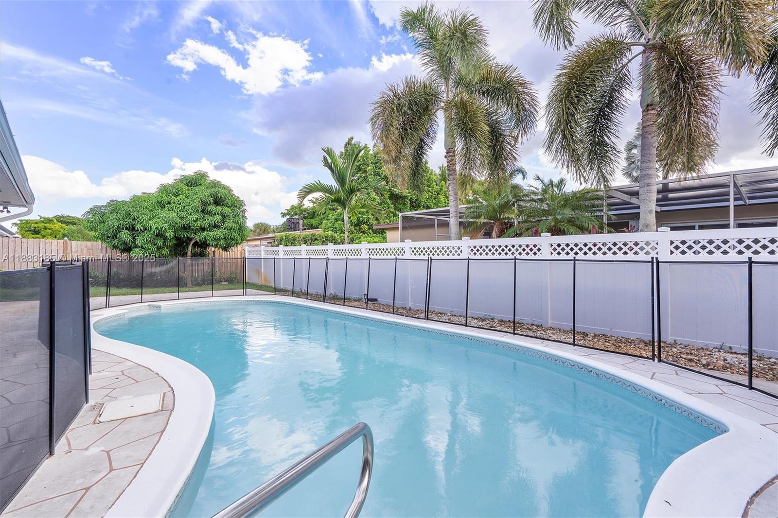 11240 Sheridan St # 11240